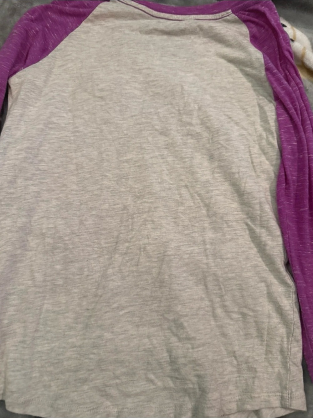 Hurley White Tee with Purple Trim - Picture 3 of 4